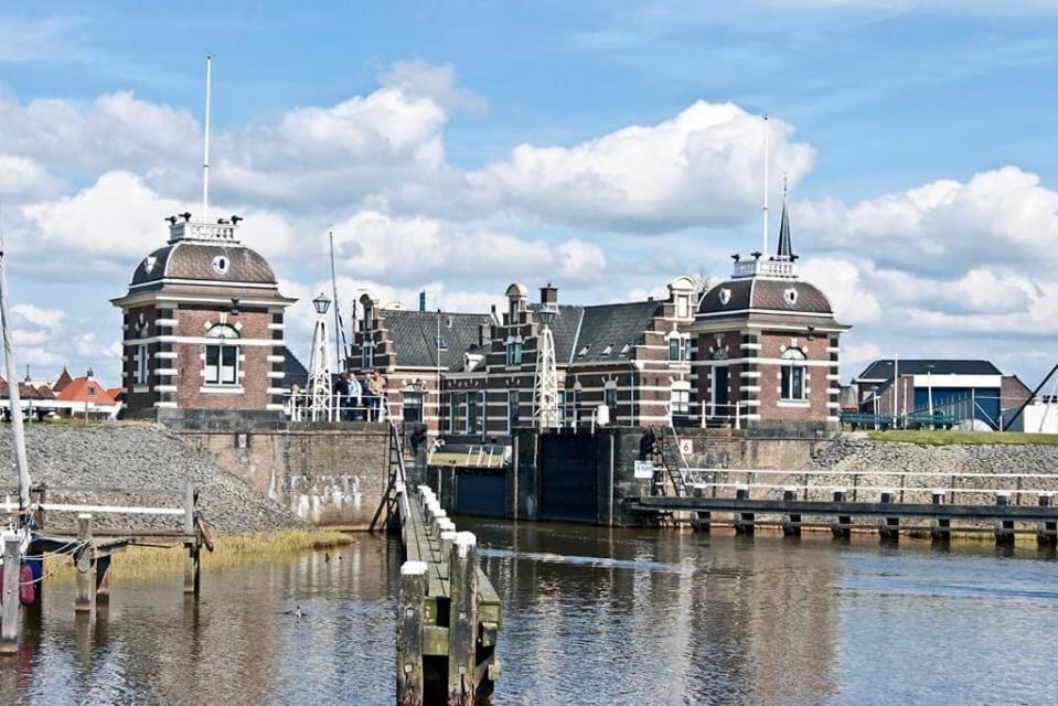 Ferienwohnung Het Friese Landschap Lemmer Exterior foto
